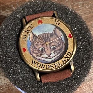 Rare Alice in Wonderland Cheshire Cat watch MacMillan 90's vintage NIB